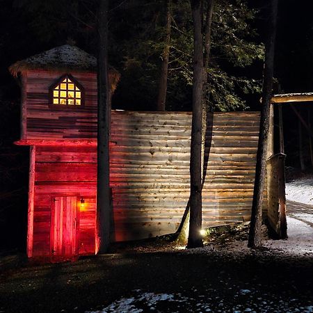 Vikings Villages Resort Guilford Екстериор снимка